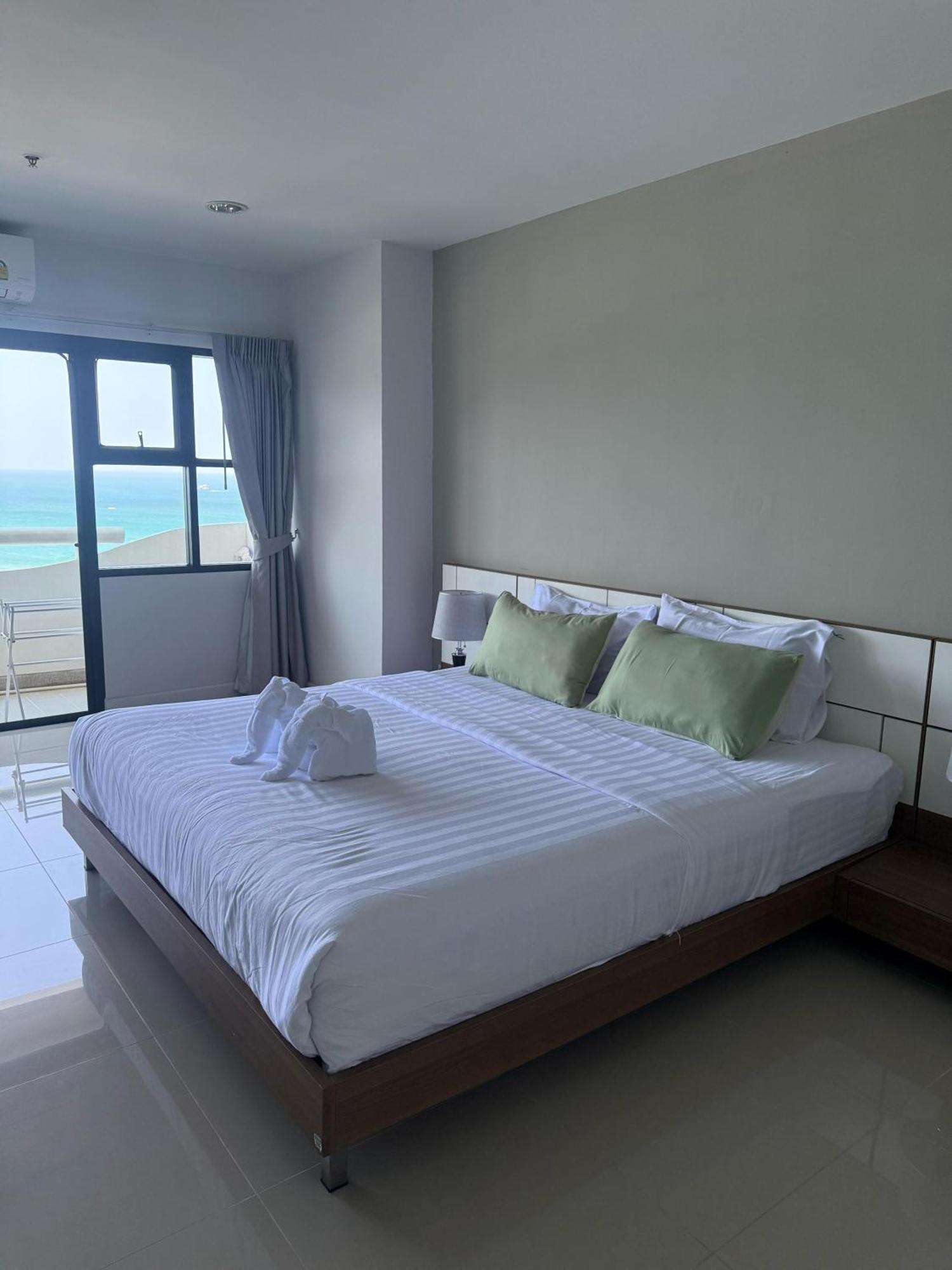 Apartment Tower Sea View Patong